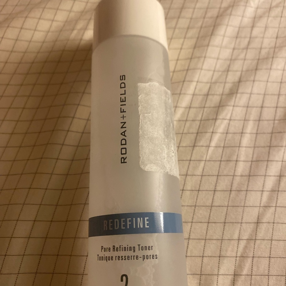 Rodan + Fields Redefine Toner with Blue Accent
